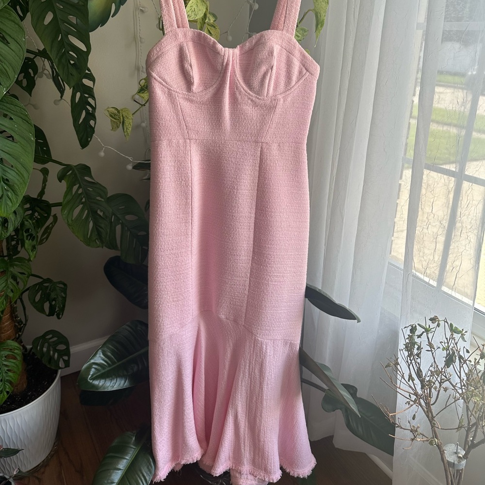 100% Authentic ZARA Pink Textured Ruffled Dress Size: S